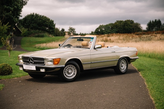 Mercedes Benz 380SL