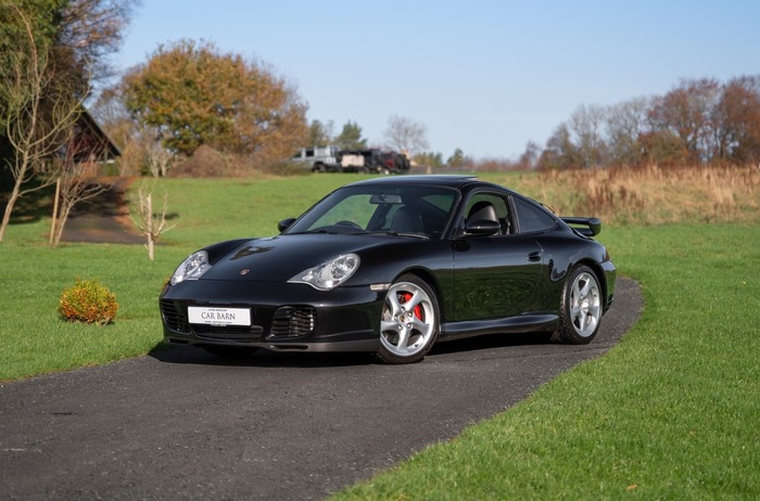 2004 Porsche 911 Carrera 4S